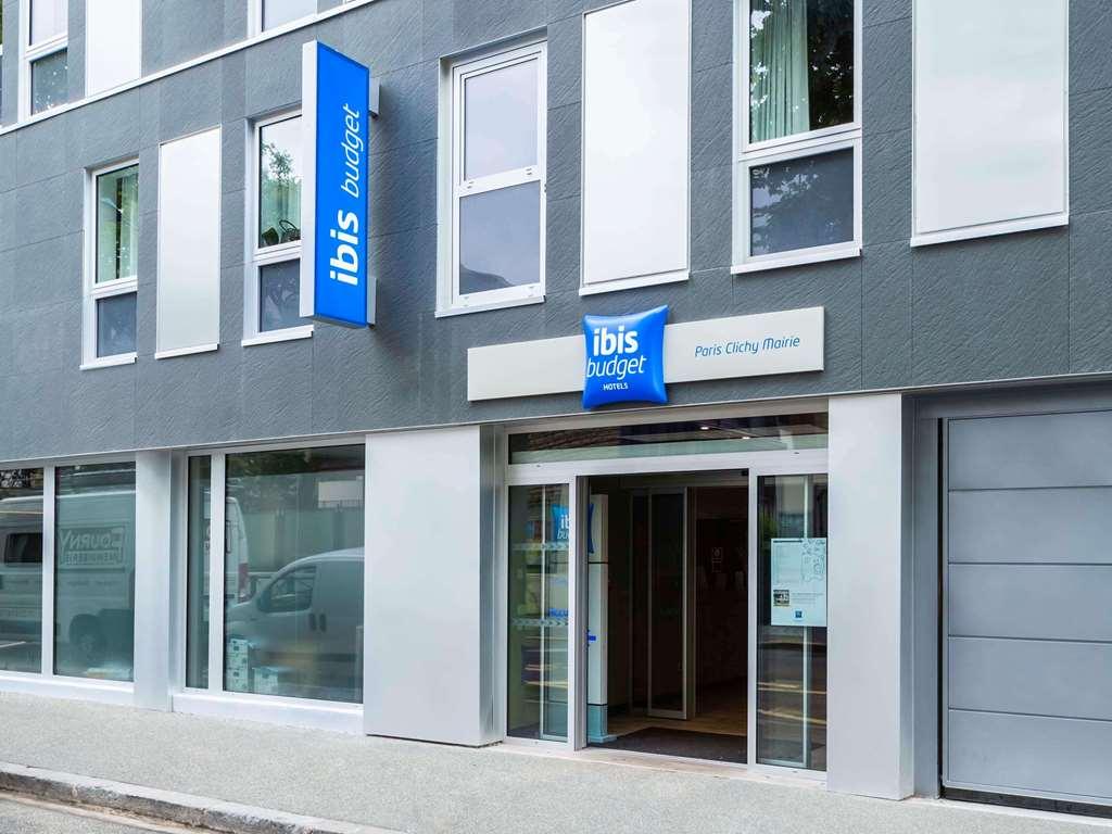 Ibis Budget Paris Clichy Mairie Exterior foto