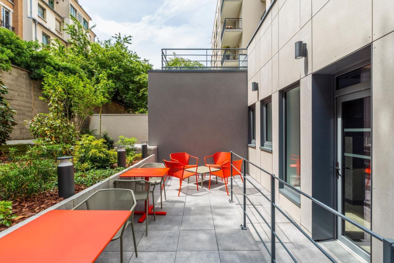 Ibis Budget Paris Clichy Mairie Exterior foto