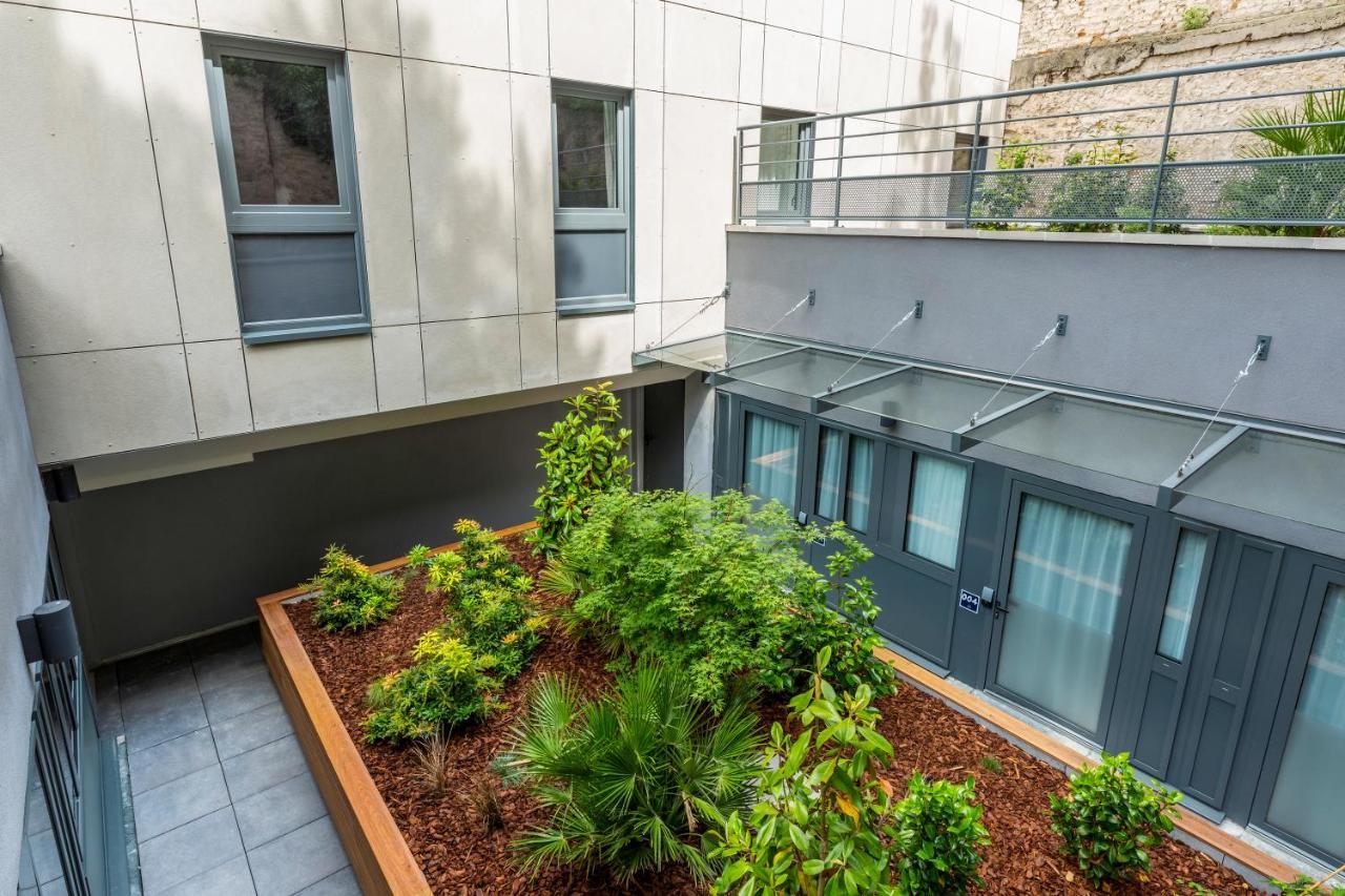 Ibis Budget Paris Clichy Mairie Exterior foto